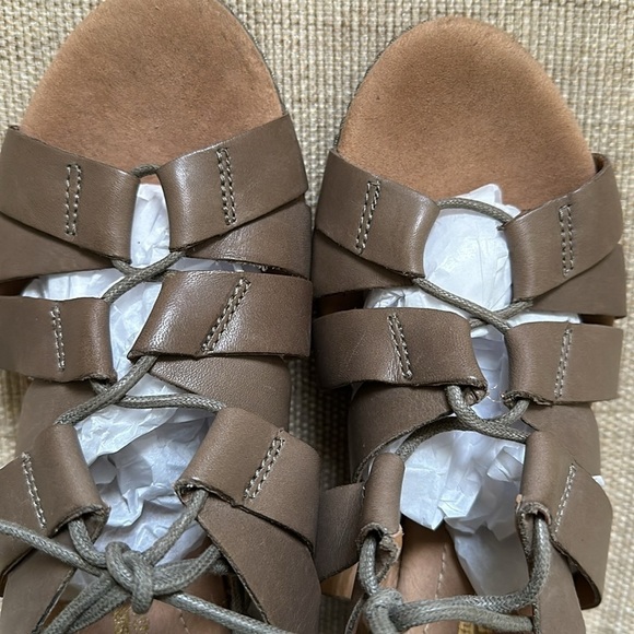 Clarks Women's Helio Mindin Cork Wedge Open Toe Strappy Lace Up Sandals - Picture 10 of 14